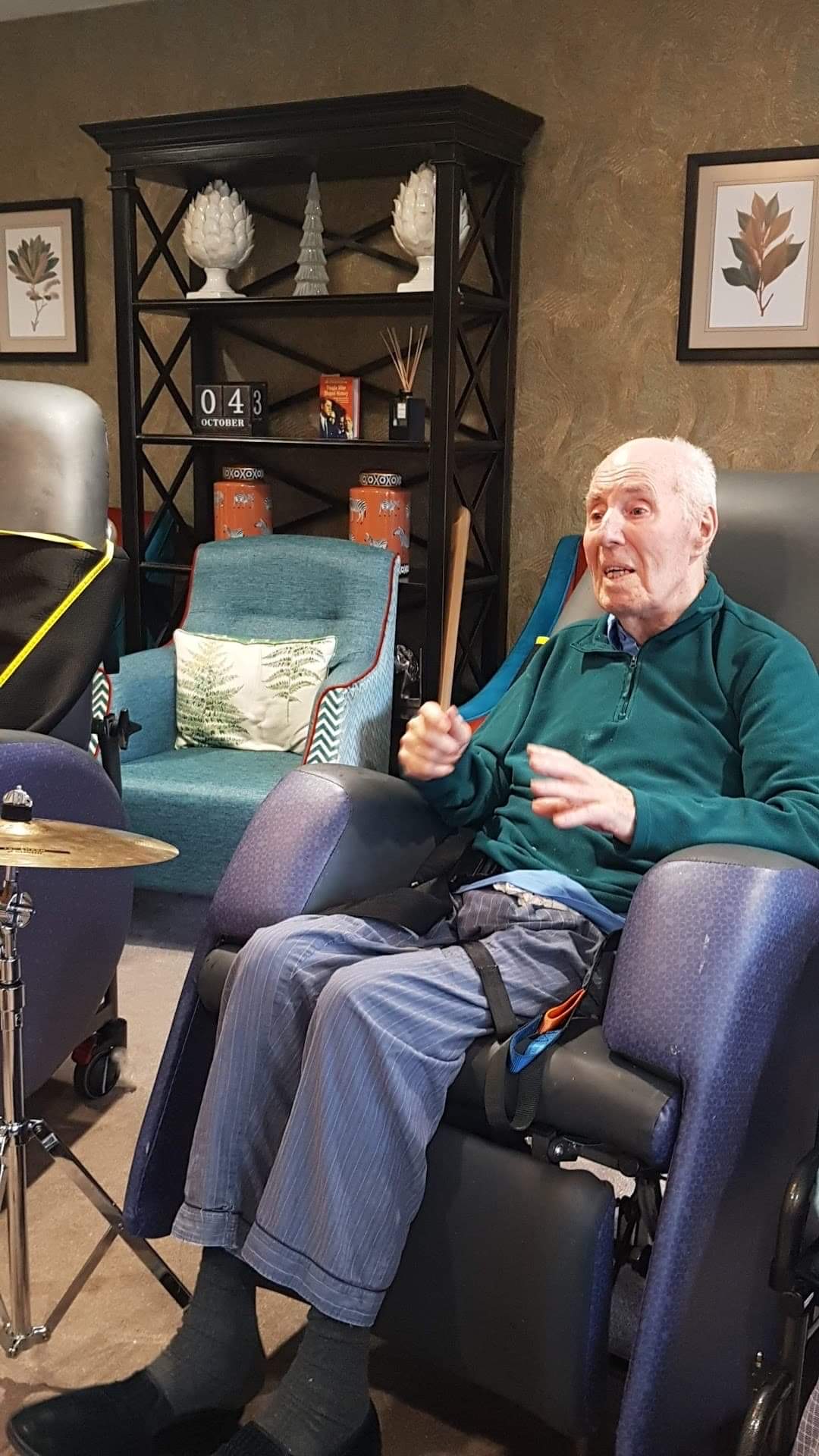 Resident Doing Music Therapy